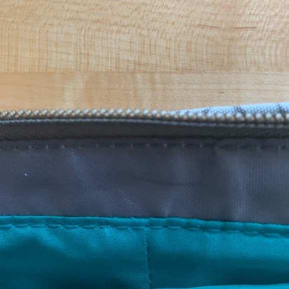 Travelon Animal print Bag - Picture 10 of 10